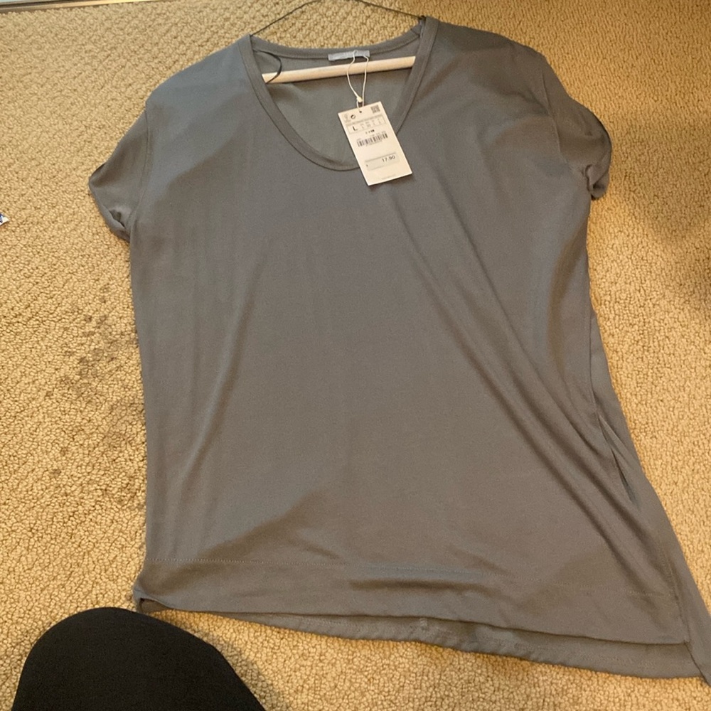 NEW Zara short sleeve grey shirt